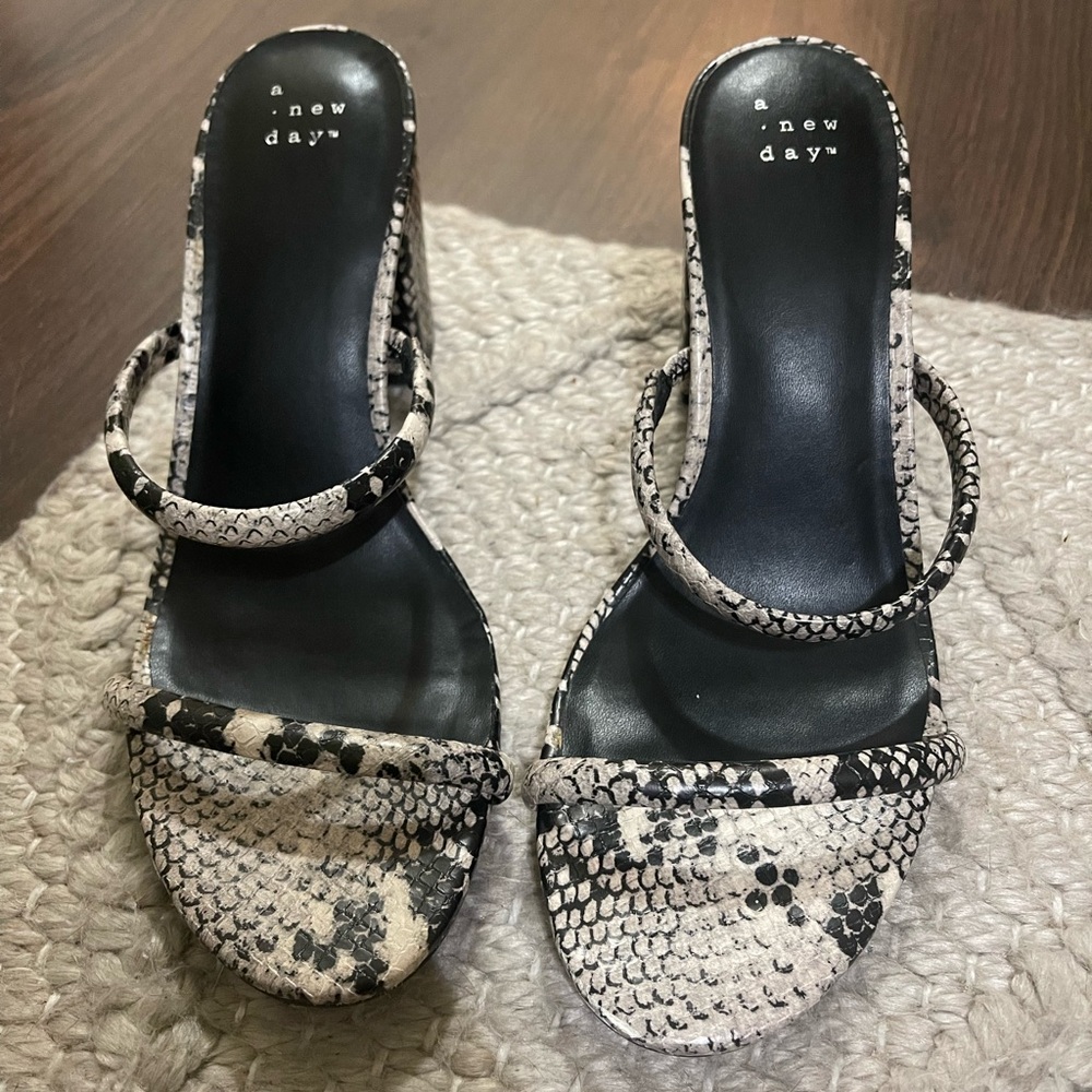 A New Day Snake Print Block Heels – Size 8.5